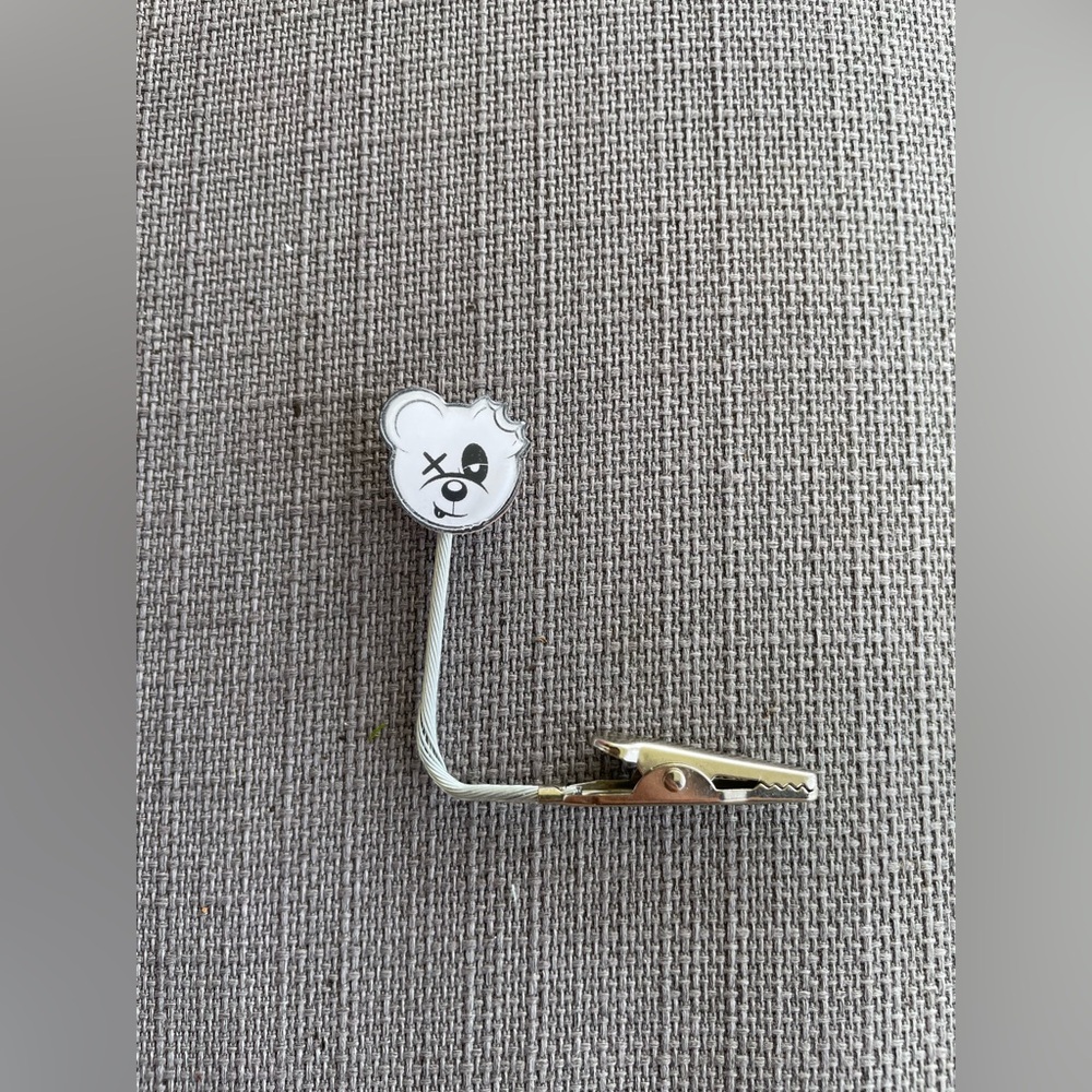 Scummy Bears Clip On Pin